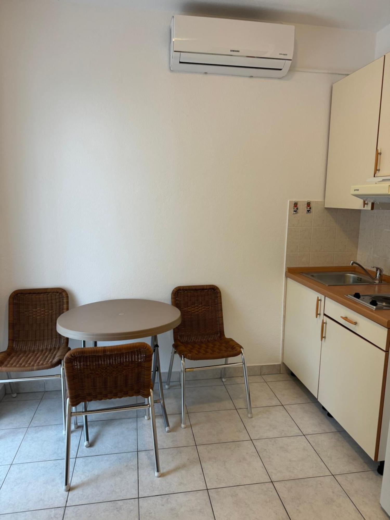 House 100M From The Beach With Free Parking And Breakfast Baska Voda Ngoại thất bức ảnh