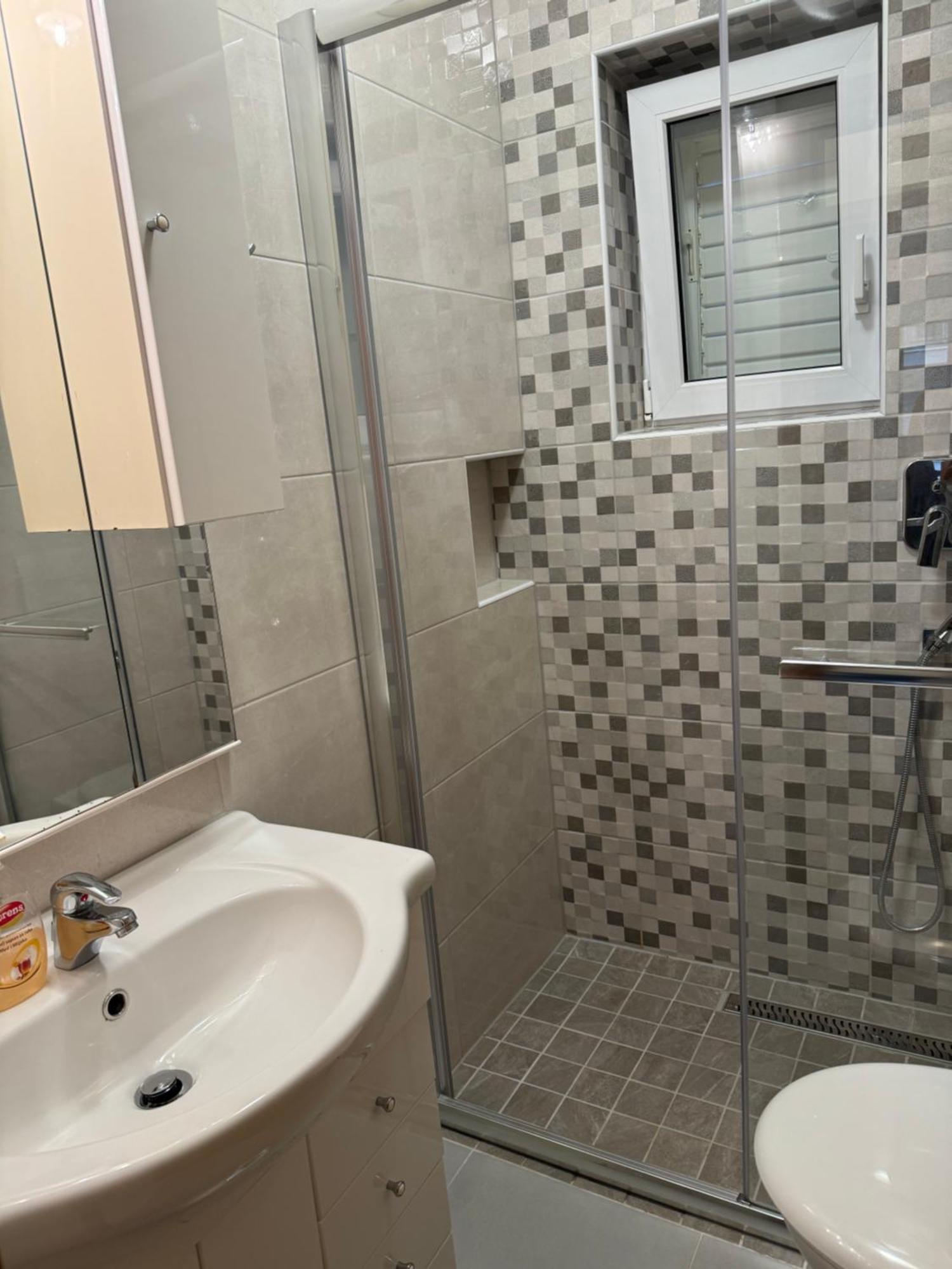 House 100M From The Beach With Free Parking And Breakfast Baska Voda Ngoại thất bức ảnh