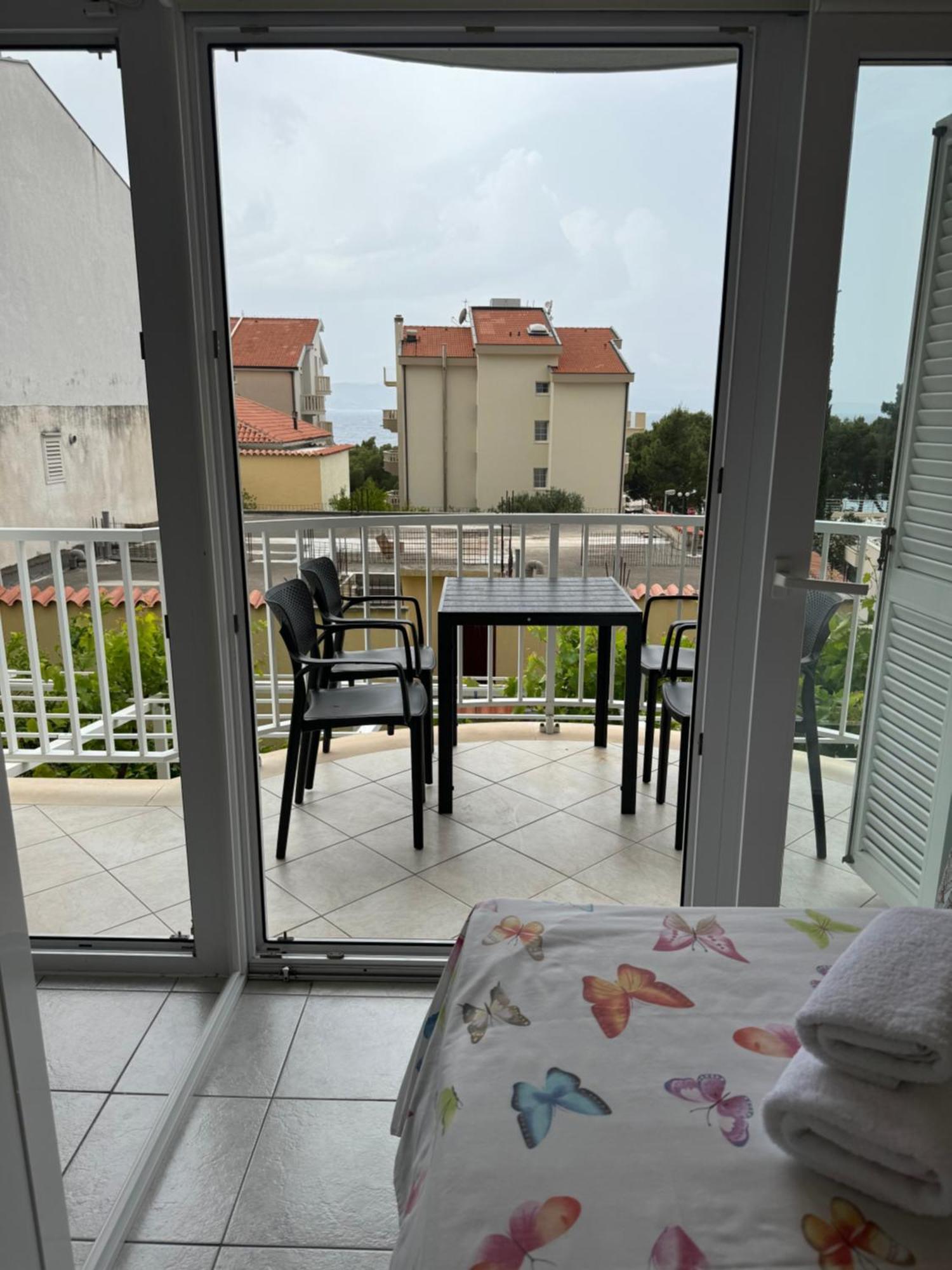 House 100M From The Beach With Free Parking And Breakfast Baska Voda Ngoại thất bức ảnh